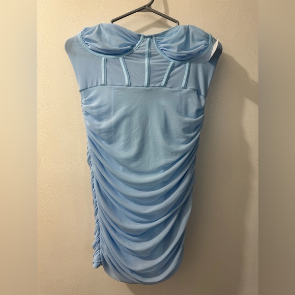 Ruched body con dress size L NWT - Picture 1 of 5